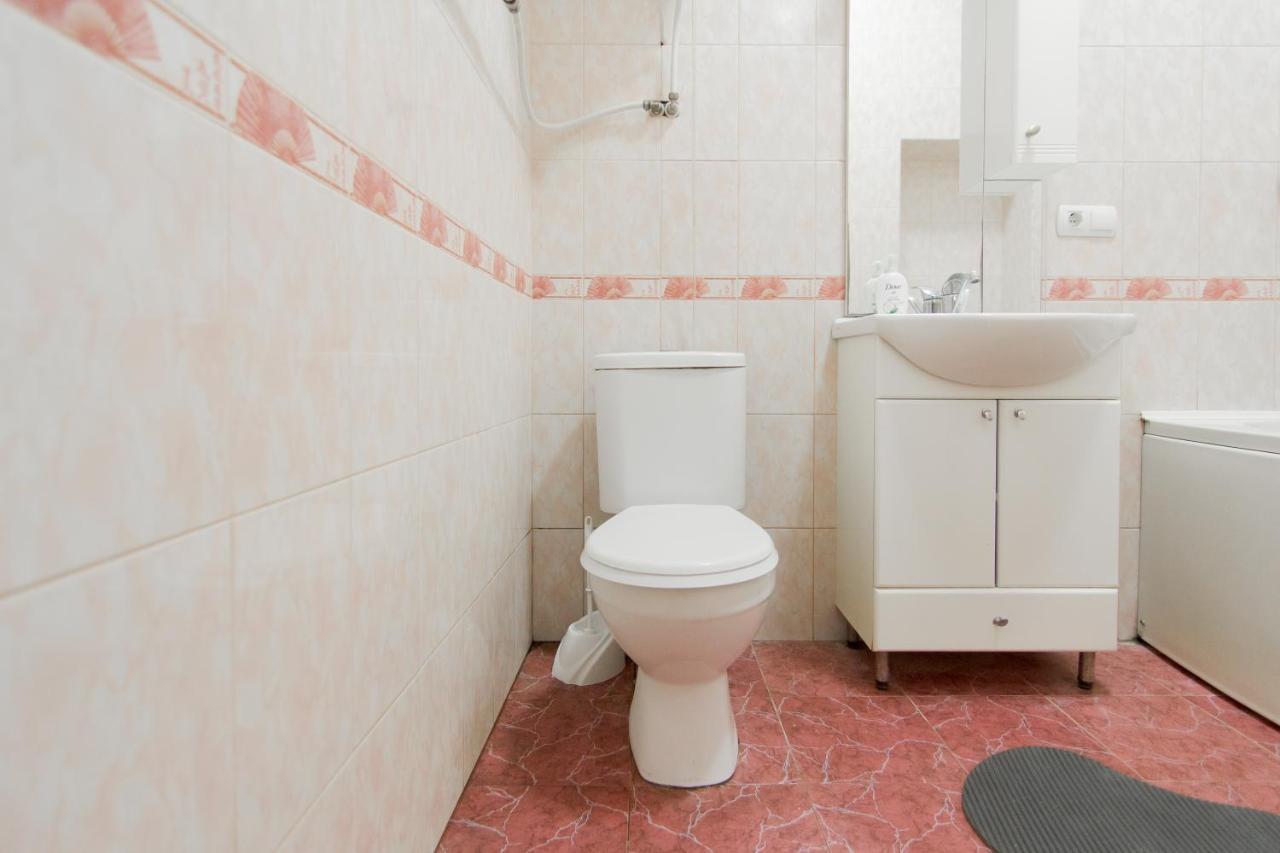 Deribas Apartments Odessa Extérieur photo